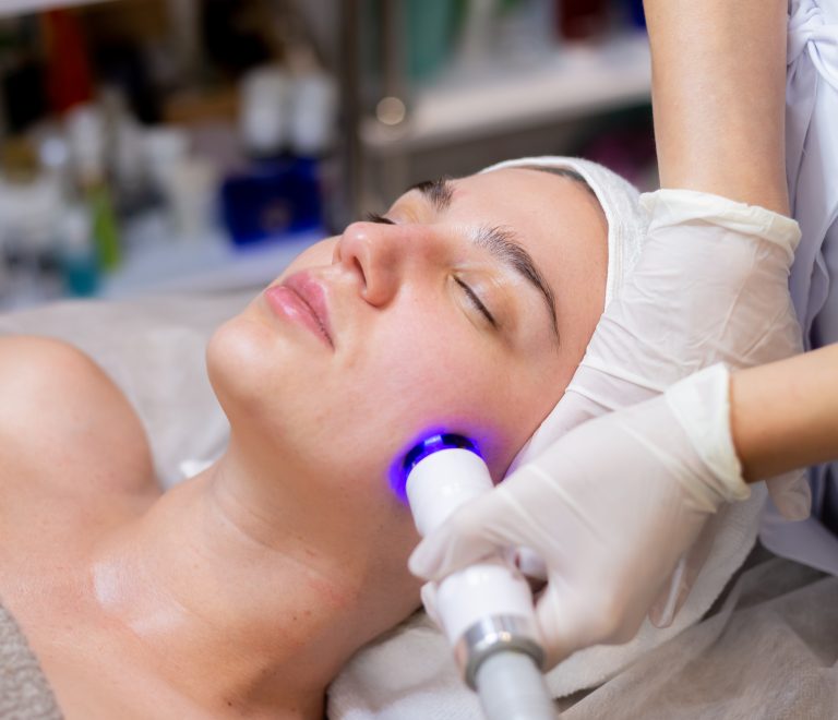 Hydra Facial